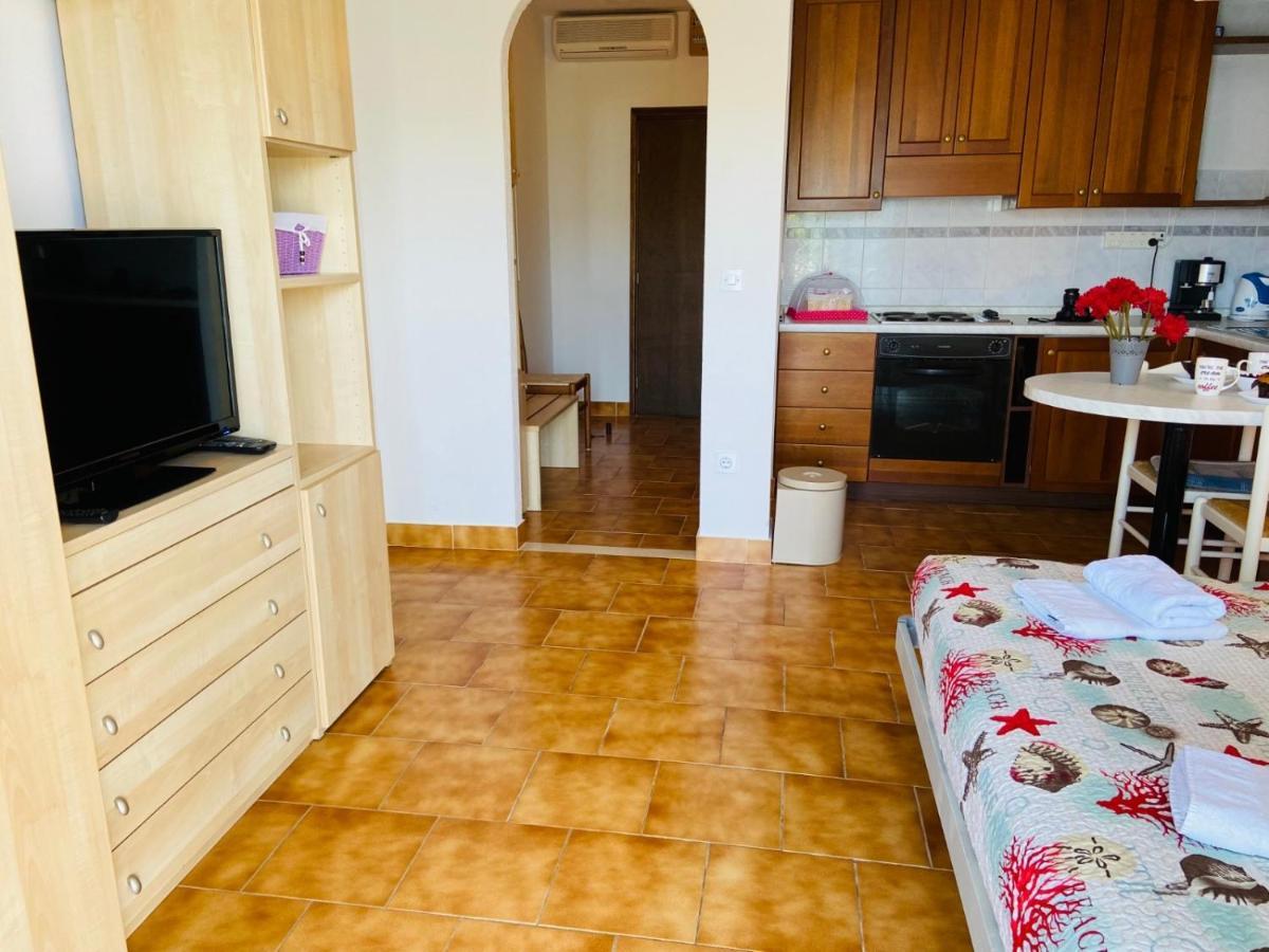 Apartments Tri Zala Zrnovo Zewnętrze zdjęcie