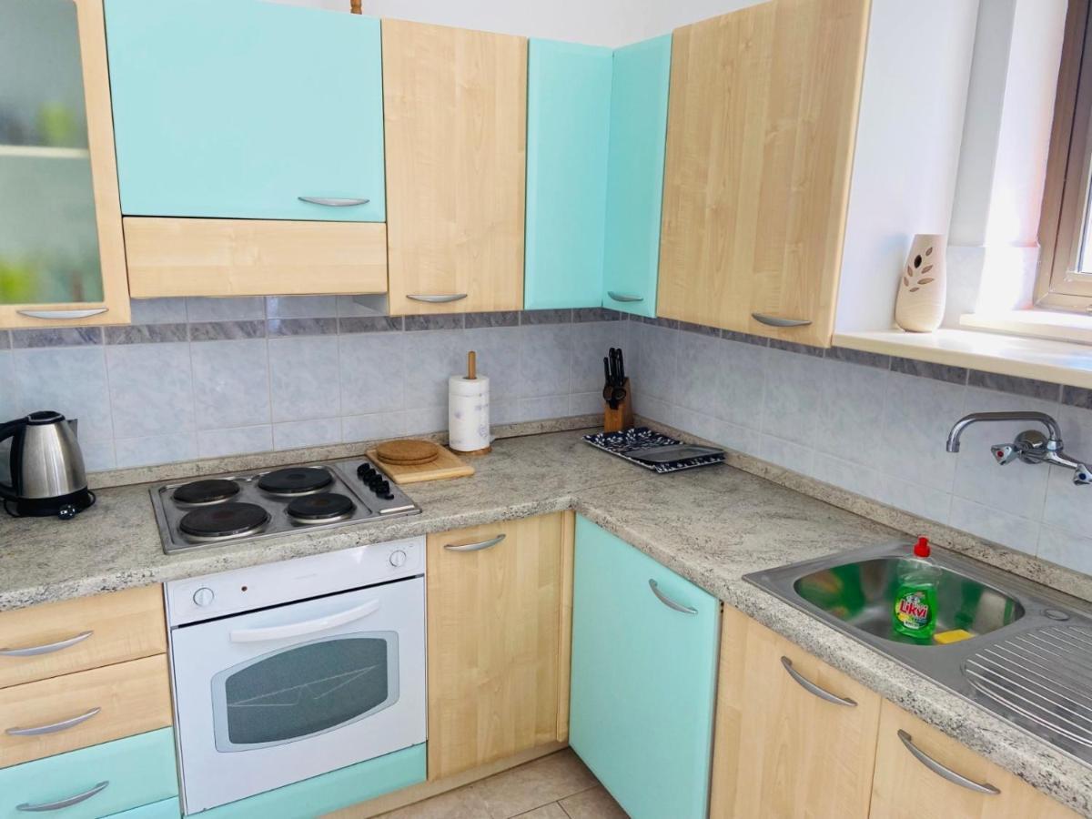 Apartments Tri Zala Zrnovo Zewnętrze zdjęcie